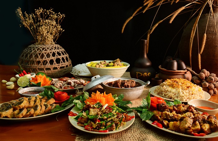 Gợi ý quán ăn ngon dành cho gia đình sum họp vào ngày lễ 30/4 -1/5 - Pao  Quán